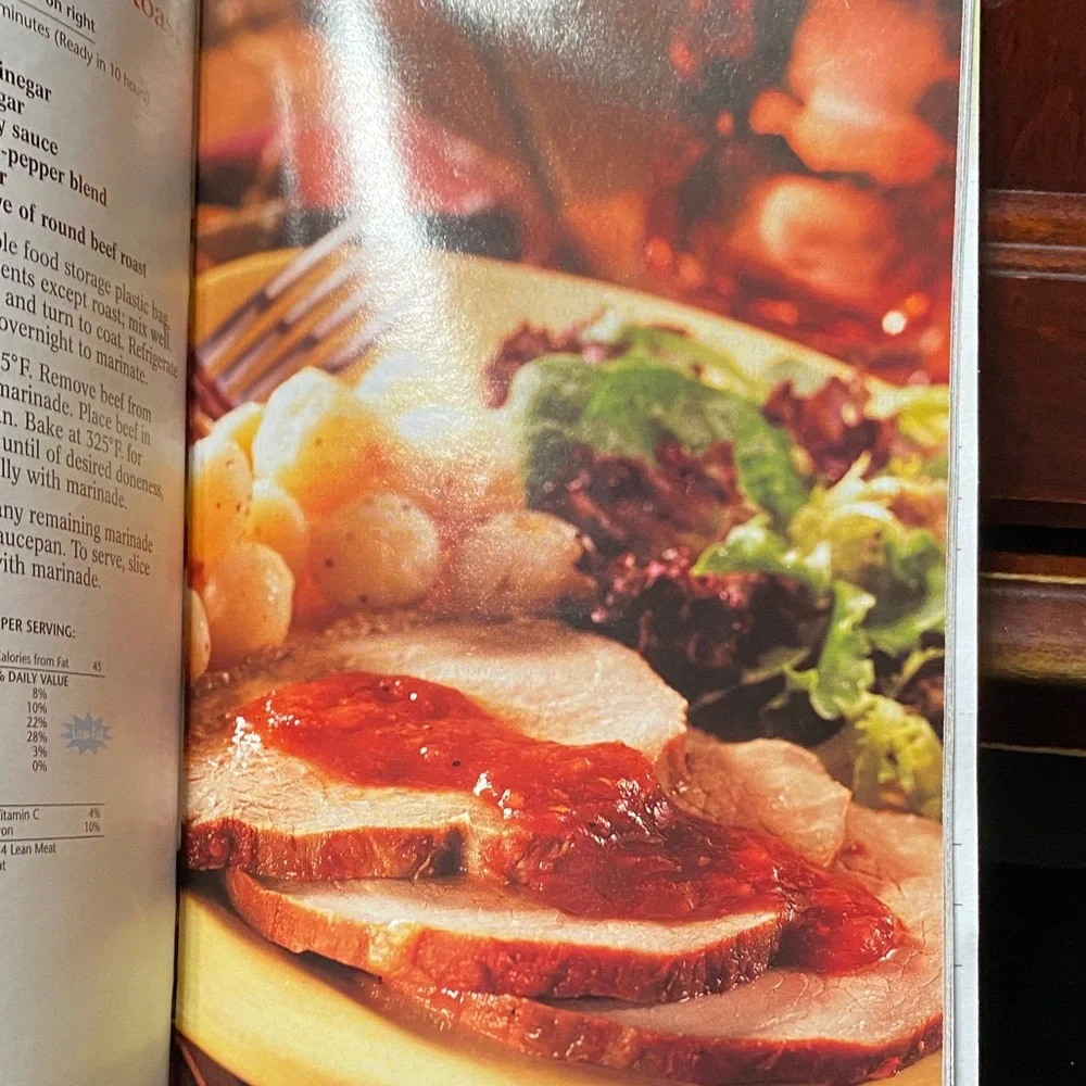 Pillsbury magazine cookbooks set of four Recipe Book Collection